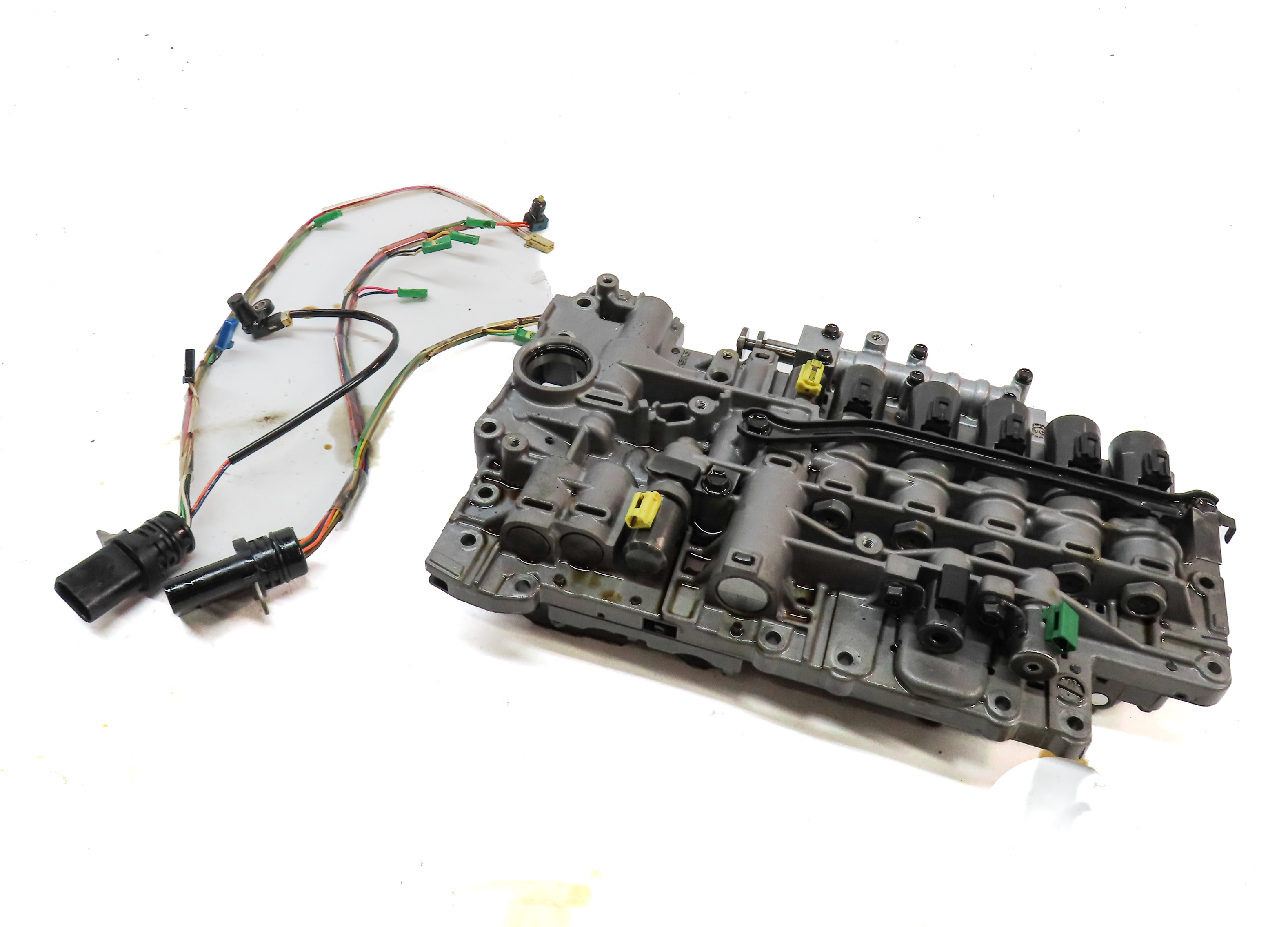 11-15 VW TOUAREG / AUDI Q7 (4L) 8 SPEED MHN AUTOMATIC TRANSMISSION VALVE BODY — exact item pictured